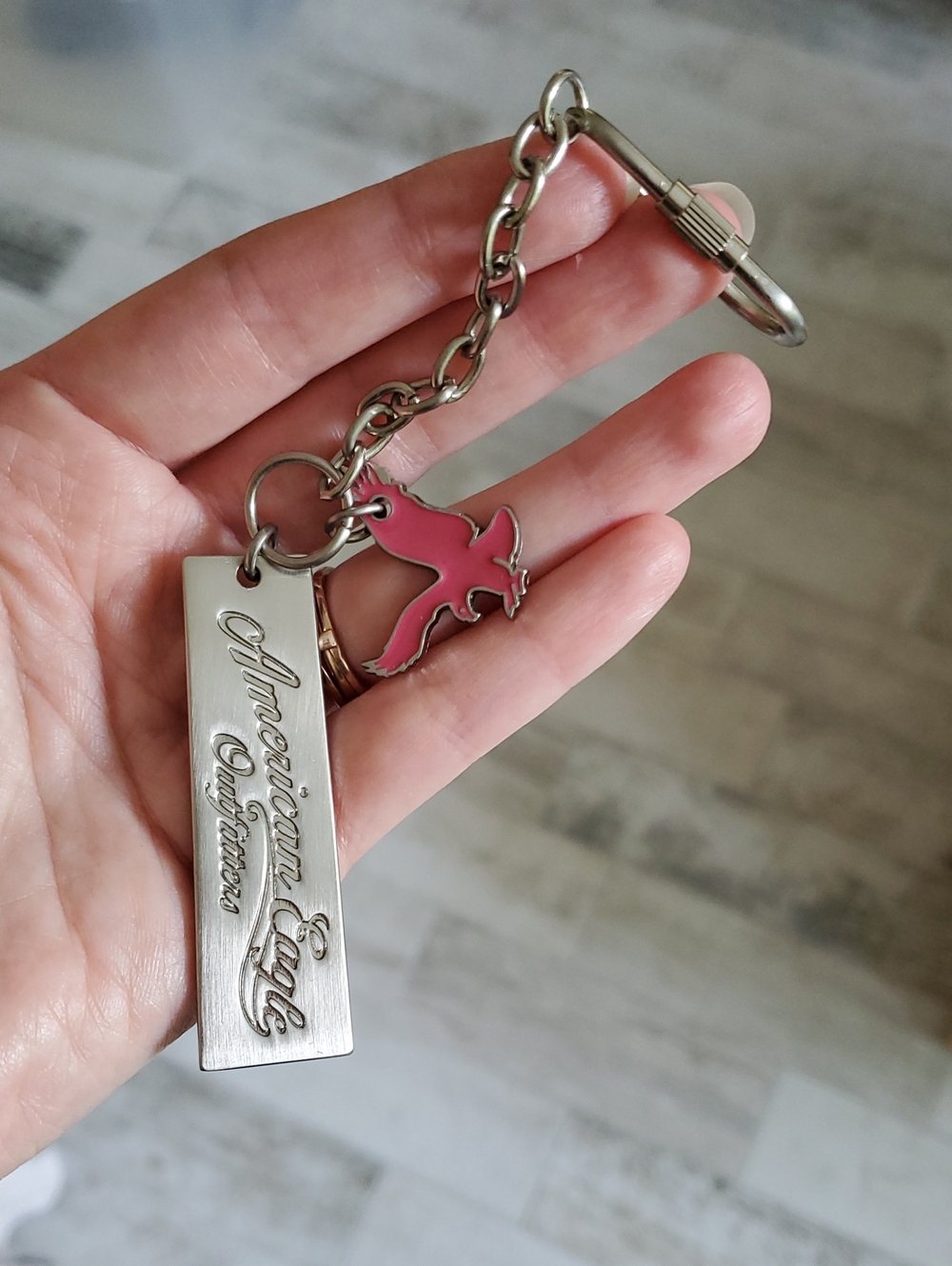 American Eagle Outfitters Pink Bird Metal Keychain 90s/Early 2000s